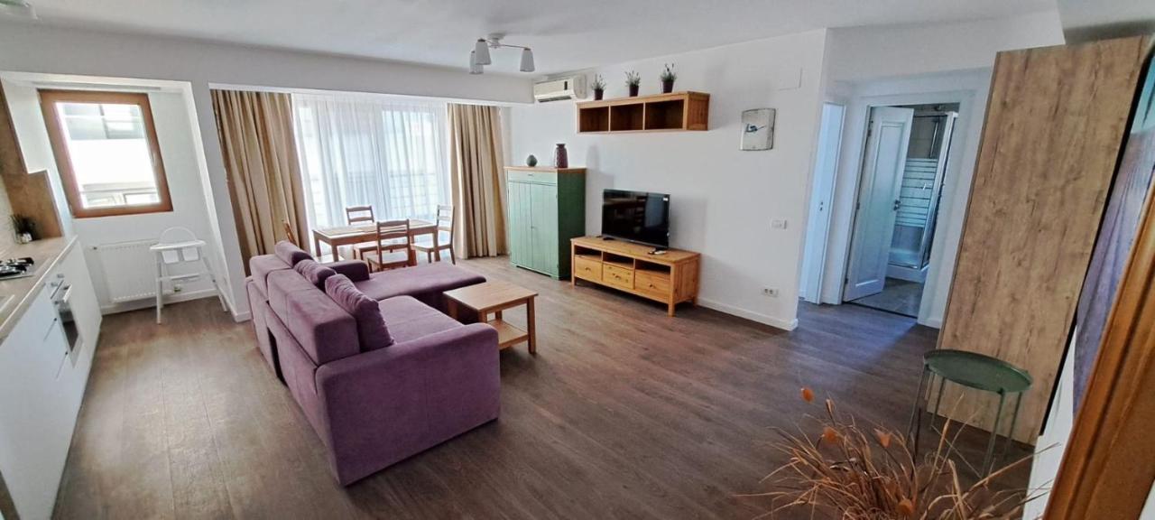 C&Y Zev Apartments Mamaia Εξωτερικό φωτογραφία