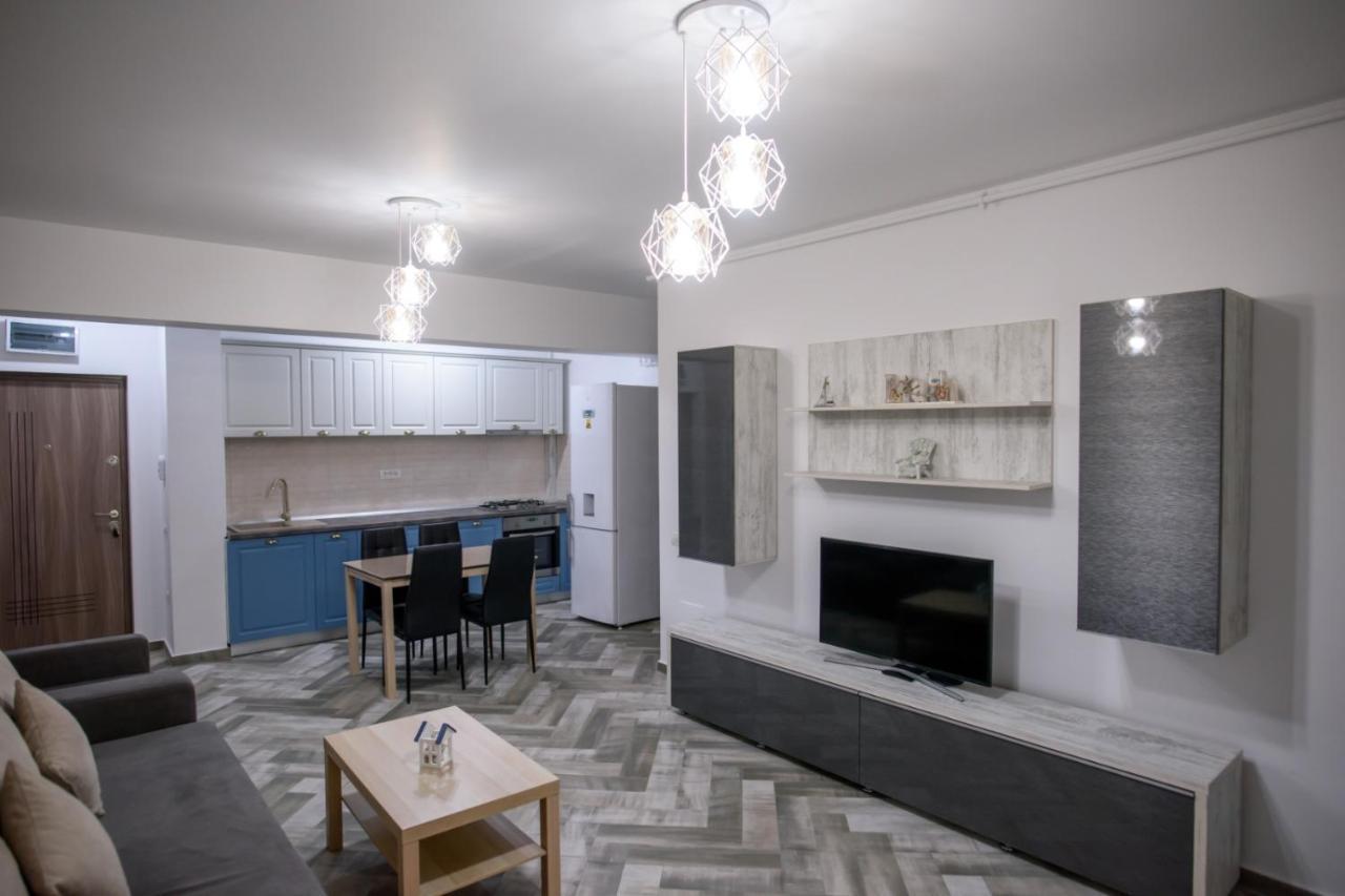 C&Y Zev Apartments Mamaia Εξωτερικό φωτογραφία