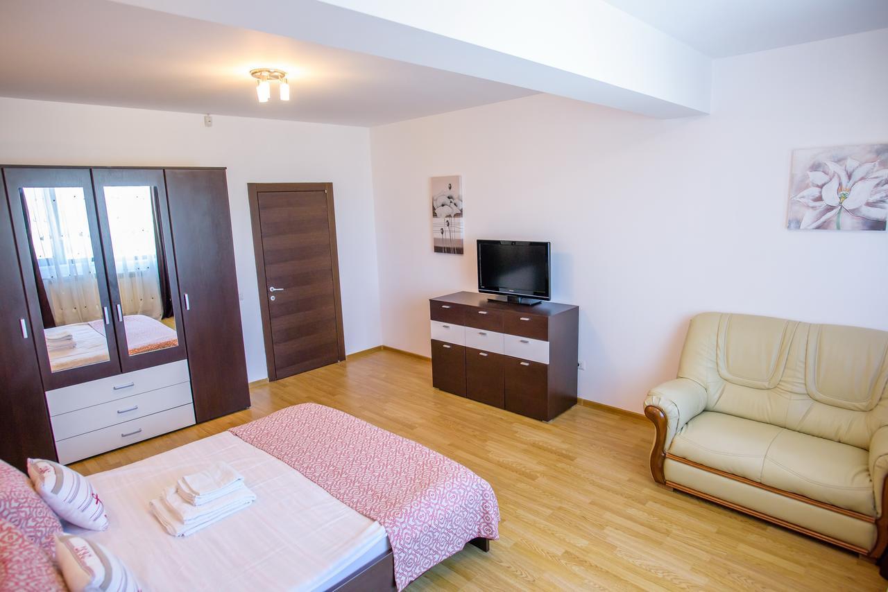 C&Y Zev Apartments Mamaia Εξωτερικό φωτογραφία