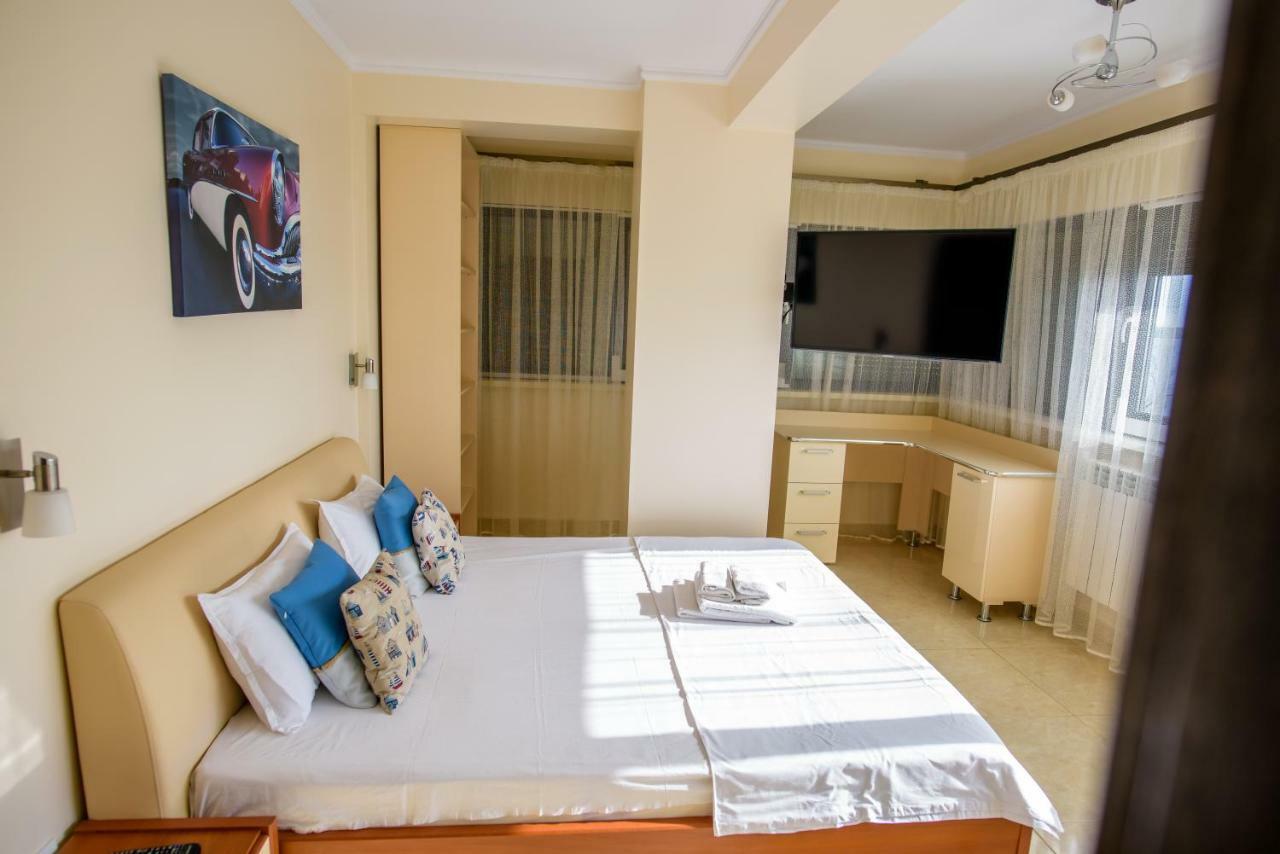 C&Y Zev Apartments Mamaia Εξωτερικό φωτογραφία